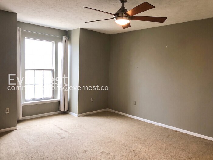 Building Photo - 9351 Kempton Manor Ct