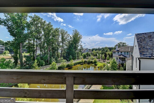 Building Photo - 2555 Brook Run