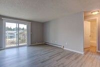 Building Photo - Completely remodeled 3 bedroom coming soon...