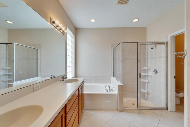 Building Photo - 1013 Emerald Dunes Dr