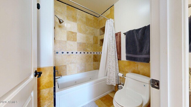 Building Photo - 9451 E Becker Ln