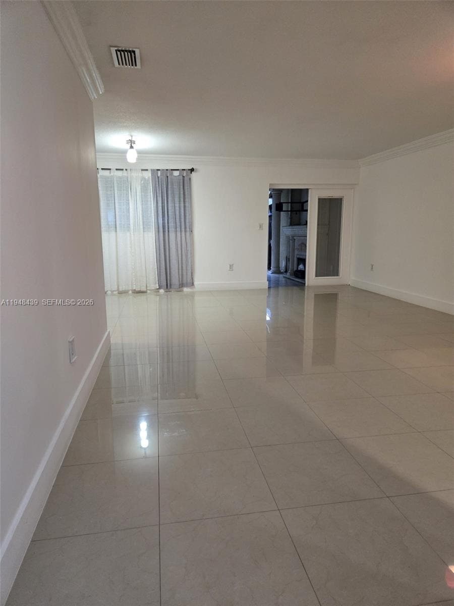 Building Photo - 19740 Cypress Ct