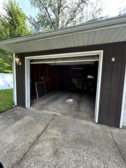 Building Photo - 3594 Brookside Rd