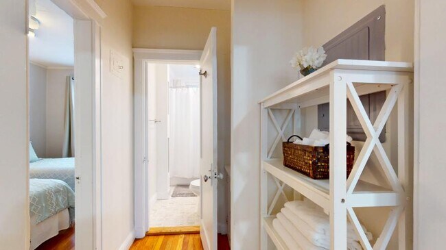 Building Photo - 2 bedroom in Brookline MA 02446