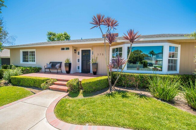 Building Photo - Welcome to Newport Beach