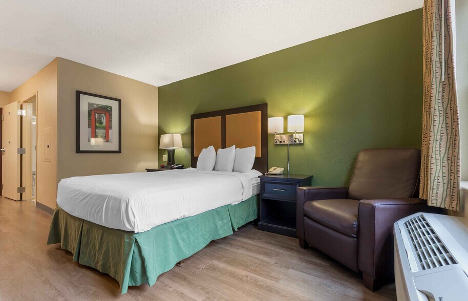Building Photo - Furnished Studio-Austin - Northwest - Lake...