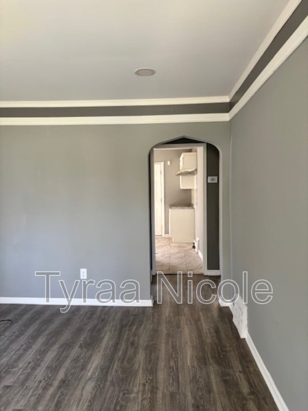 Building Photo - 19144 Moross Rd