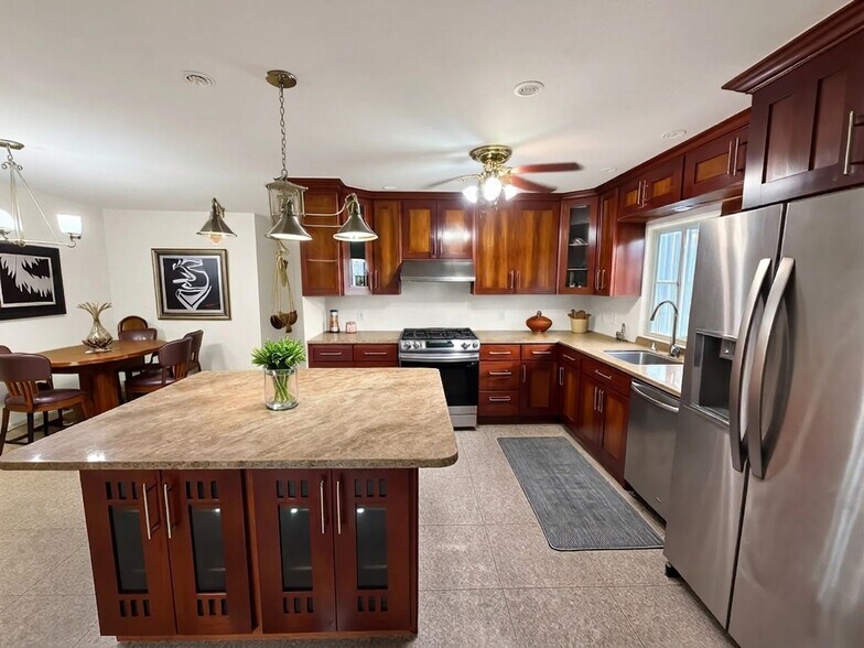 Building Photo - 14410 20th Ave