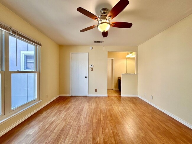 Building Photo - 1713 Timber Ridge Dr