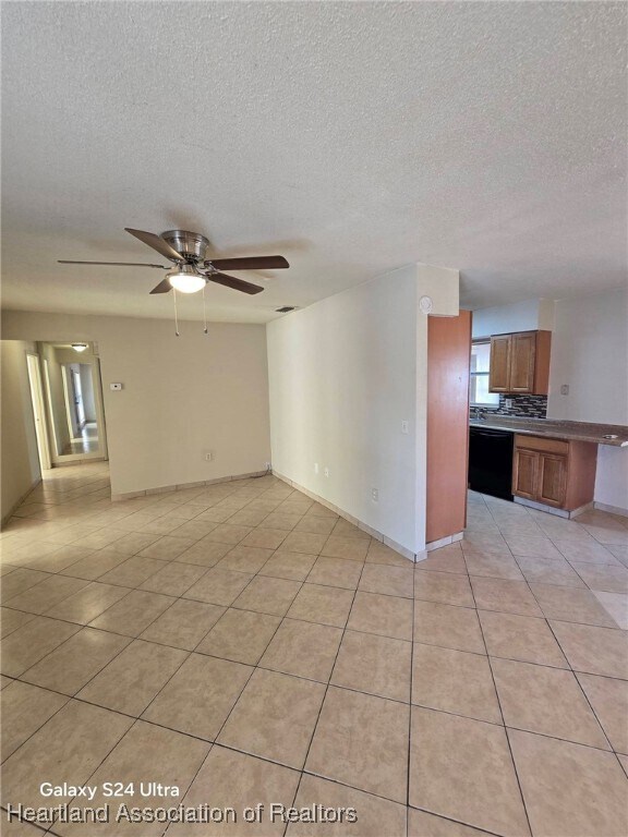 Building Photo - 309 Sparrow Ave