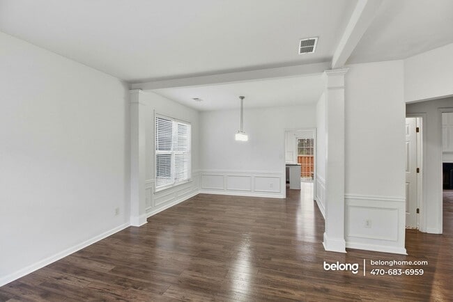 Building Photo - 726 Wamock Dr