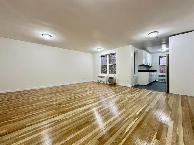 Building Photo - 2 bedroom in NEW YORK NY 10040