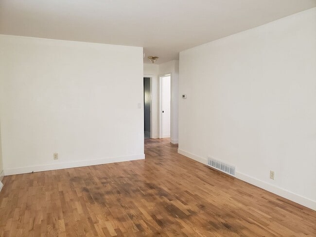 Building Photo - 3 bed 1.5 bath single family home in Wausau