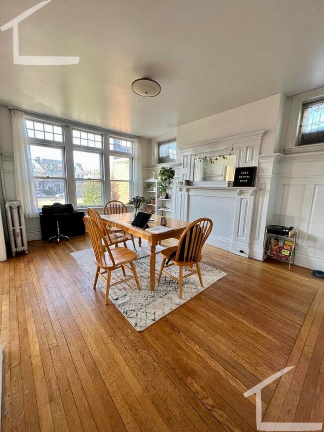 Primary Photo - 9/1 Huge 5BR/2BA in the heart of Davis Sq!