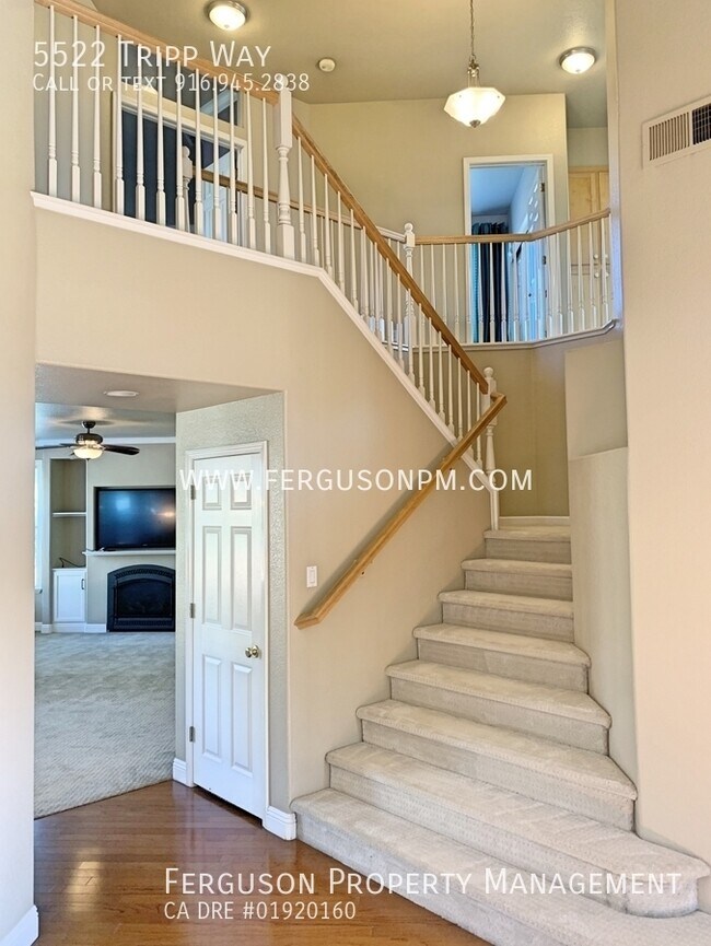 Building Photo - Gorgeous Rocklin Home with a Pool and Thre...