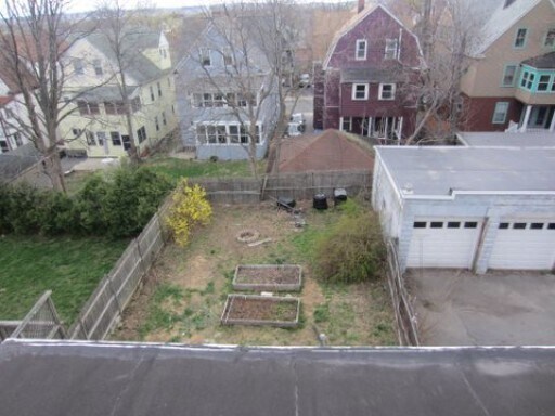 Building Photo - 42 Adams St