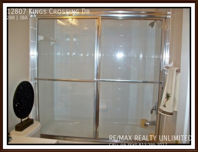 Building Photo - 12807 Kings Crossing Dr