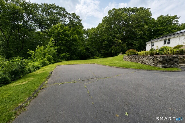 Building Photo - 779 Matson Hill Rd