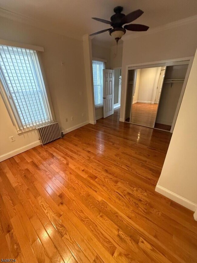 Building Photo - 28 Reid St