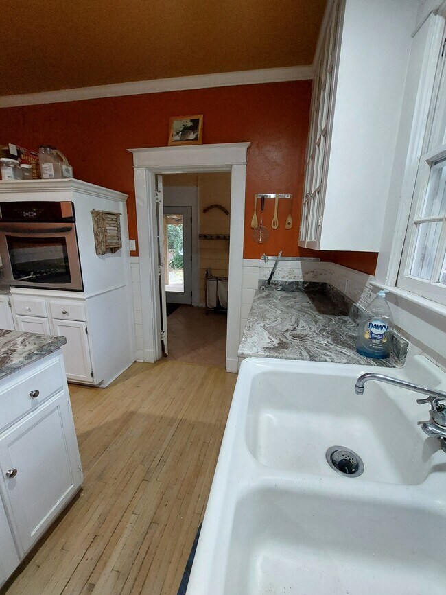 Building Photo - 79 S Lafayette St