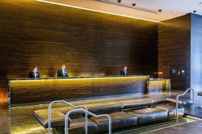 Building Photo - Palms Studio w/ Strip View & BALCONY ACCES...