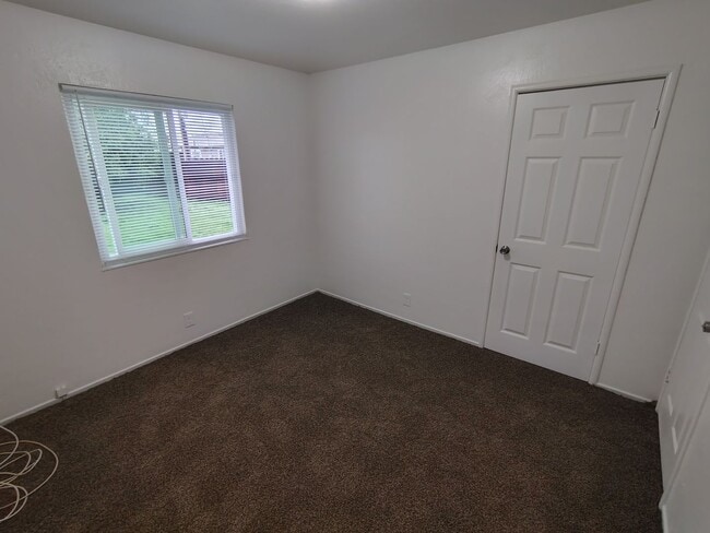 Building Photo - 1914 Freida Ct