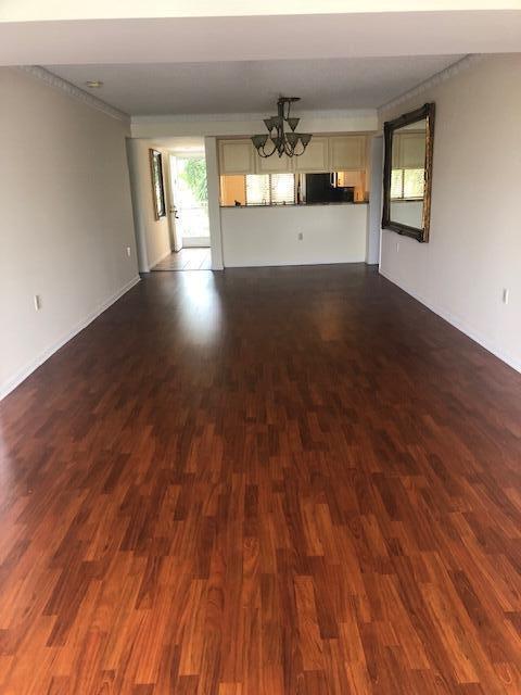 Building Photo - 6217 Balboa Cir