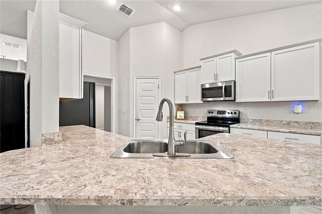 Building Photo - 6644 SW 179th Ct Rd