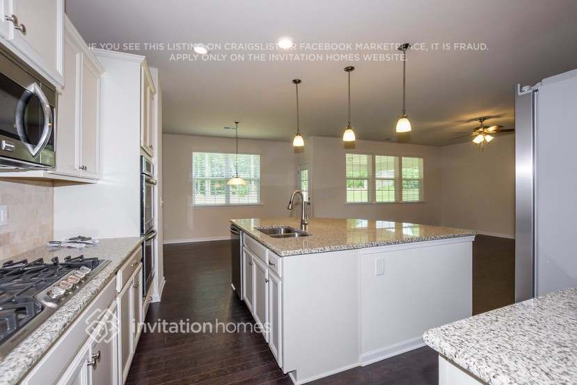 Building Photo - 17208 Belmont Stakes Ln