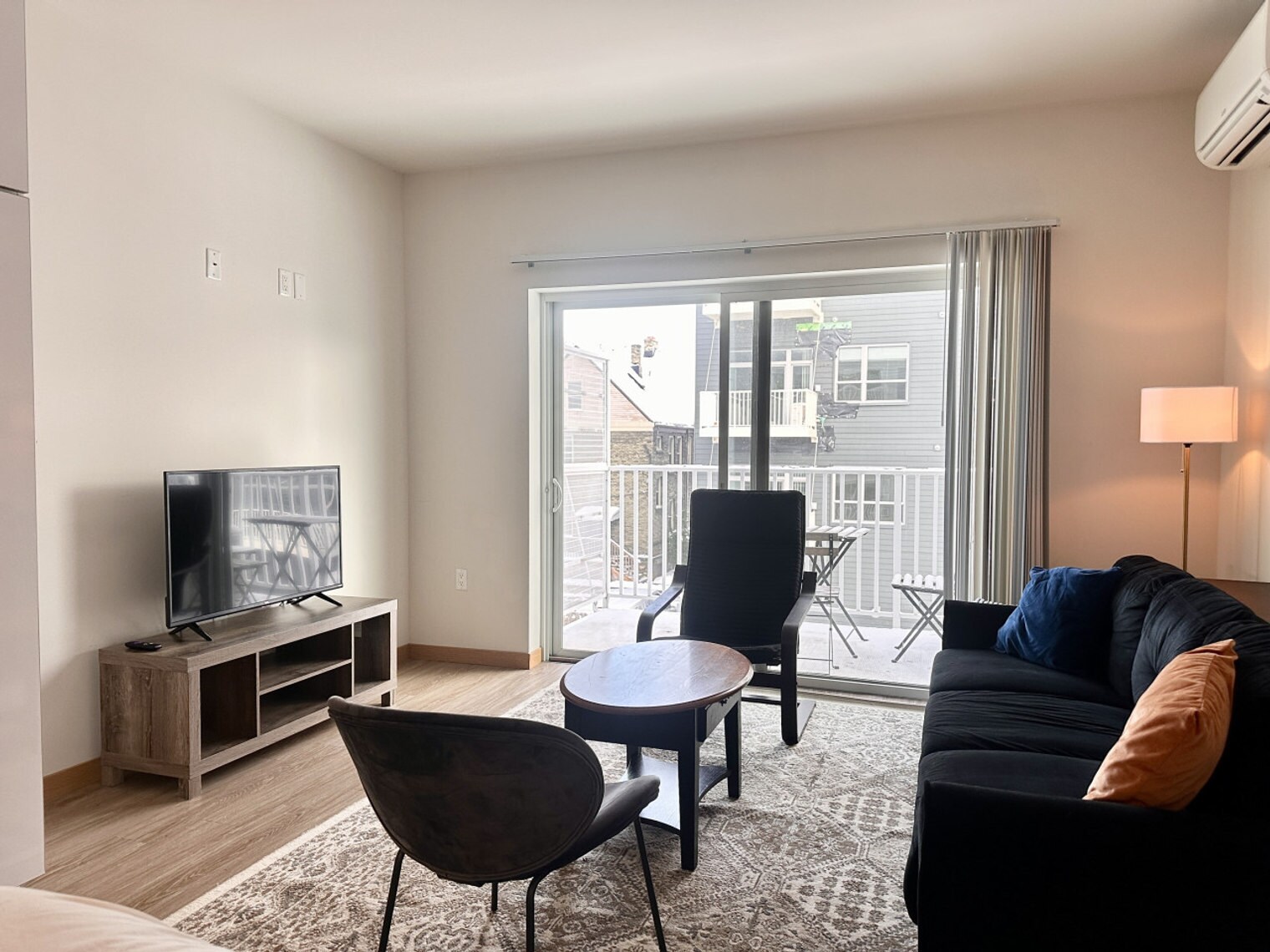 Building Photo - 1640 N Water St