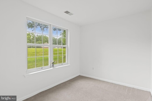 Building Photo - 1310 Sheridan Pl