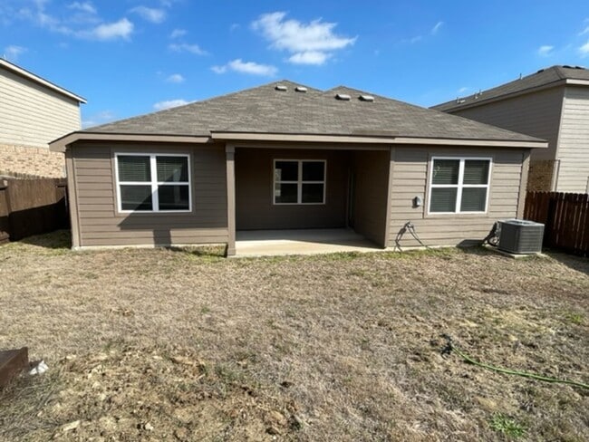 Building Photo - 6350 Daisy Way