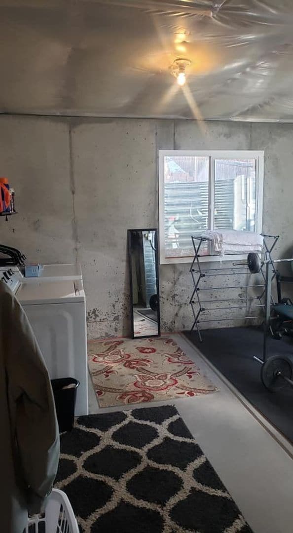 Building Photo - 3 Bedroom Home in desirable Meadows Neighborhood- Community Pool Access at the Grange!