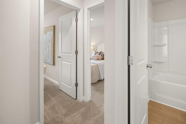 Building Photo - 4285 Notting Hill Dr SW