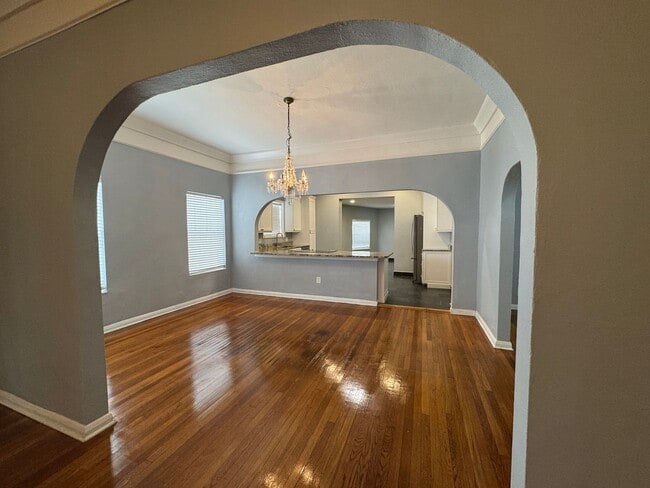 Building Photo - Davis Island Charming Home
