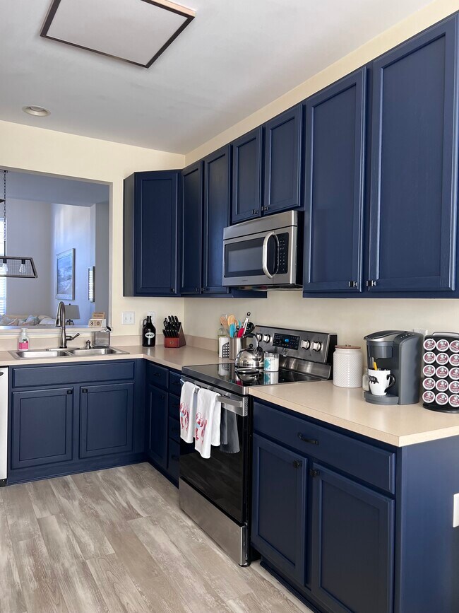Building Photo - 25858 Heron Pt