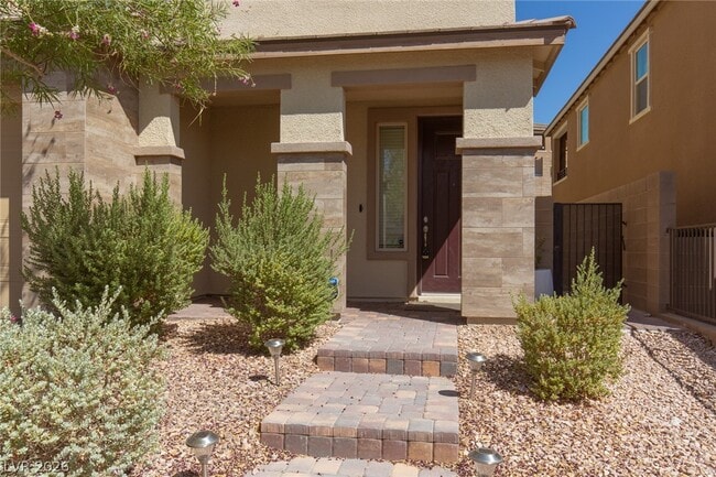 Building Photo - 12586 Huckleberry Oak Ave