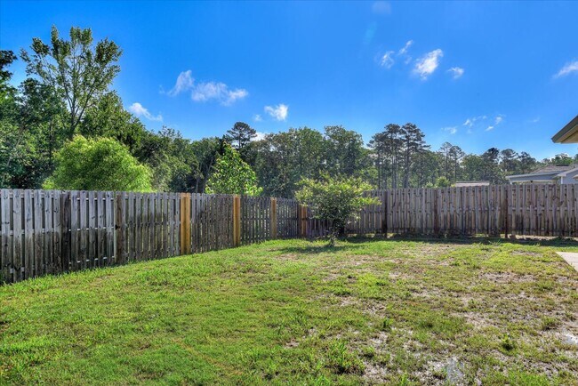 Building Photo - 5286 Copse Dr