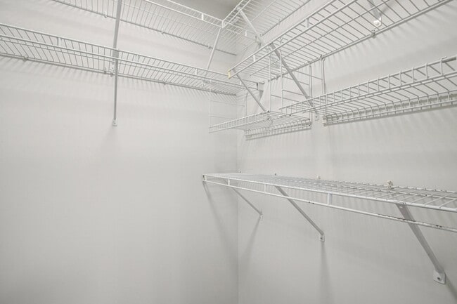 Building Photo - 205 Christine Dr