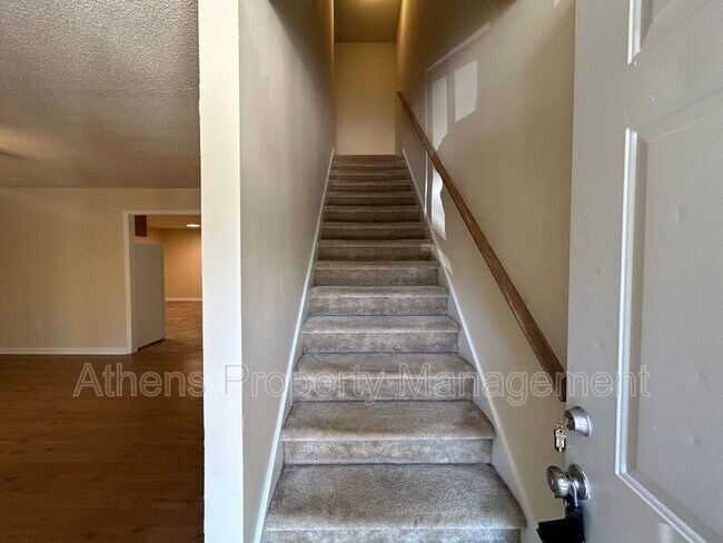 Building Photo - 1806 Cedar Shoals Dr