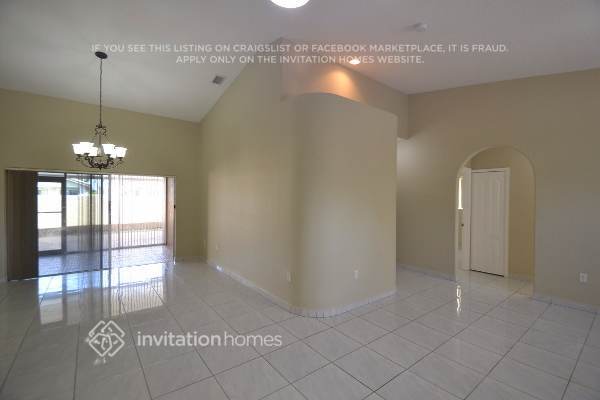 Building Photo - 8793 NW 142nd Ln