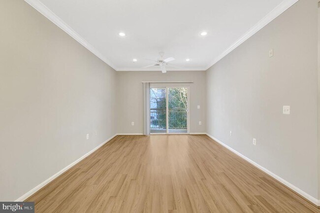 Building Photo - 2791 Centerboro Dr