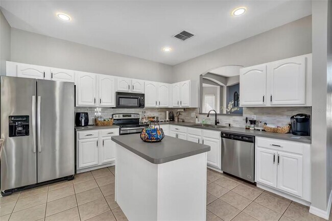 Building Photo - 2801 Lido Key Ct