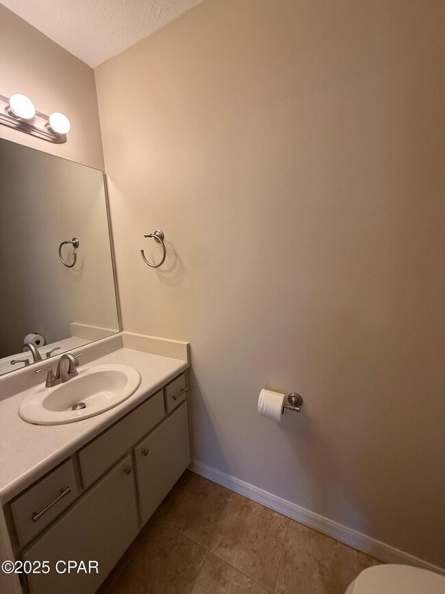 Building Photo - 6588 Harbour Blvd