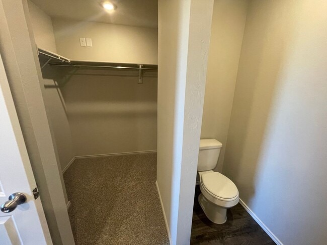 Building Photo - Brand New 4 Bedroom 2 Bathroom in Shawnee ...