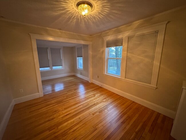 Building Photo - 39 Chester Rd