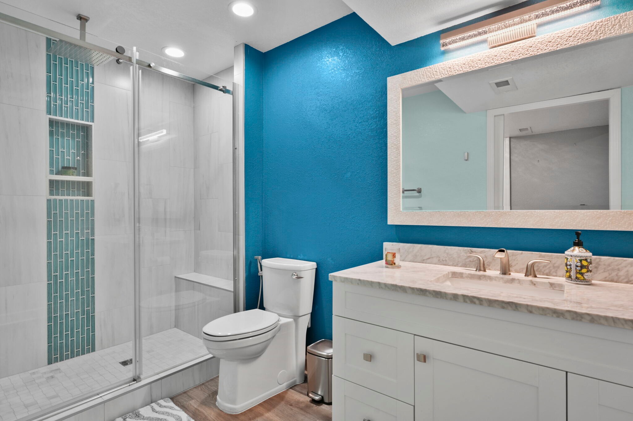 Basement full bath - 630 Big Stone Trl