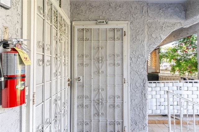 Building Photo - 1716 Winona Blvd