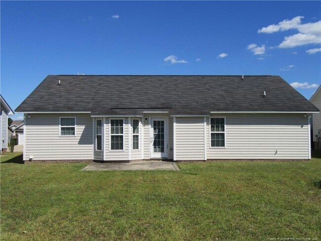 Building Photo - 2212 Cliff Swallow Drive