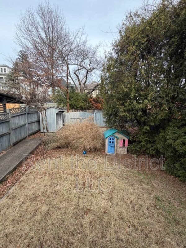 Building Photo - 3517 Alton Pl NW